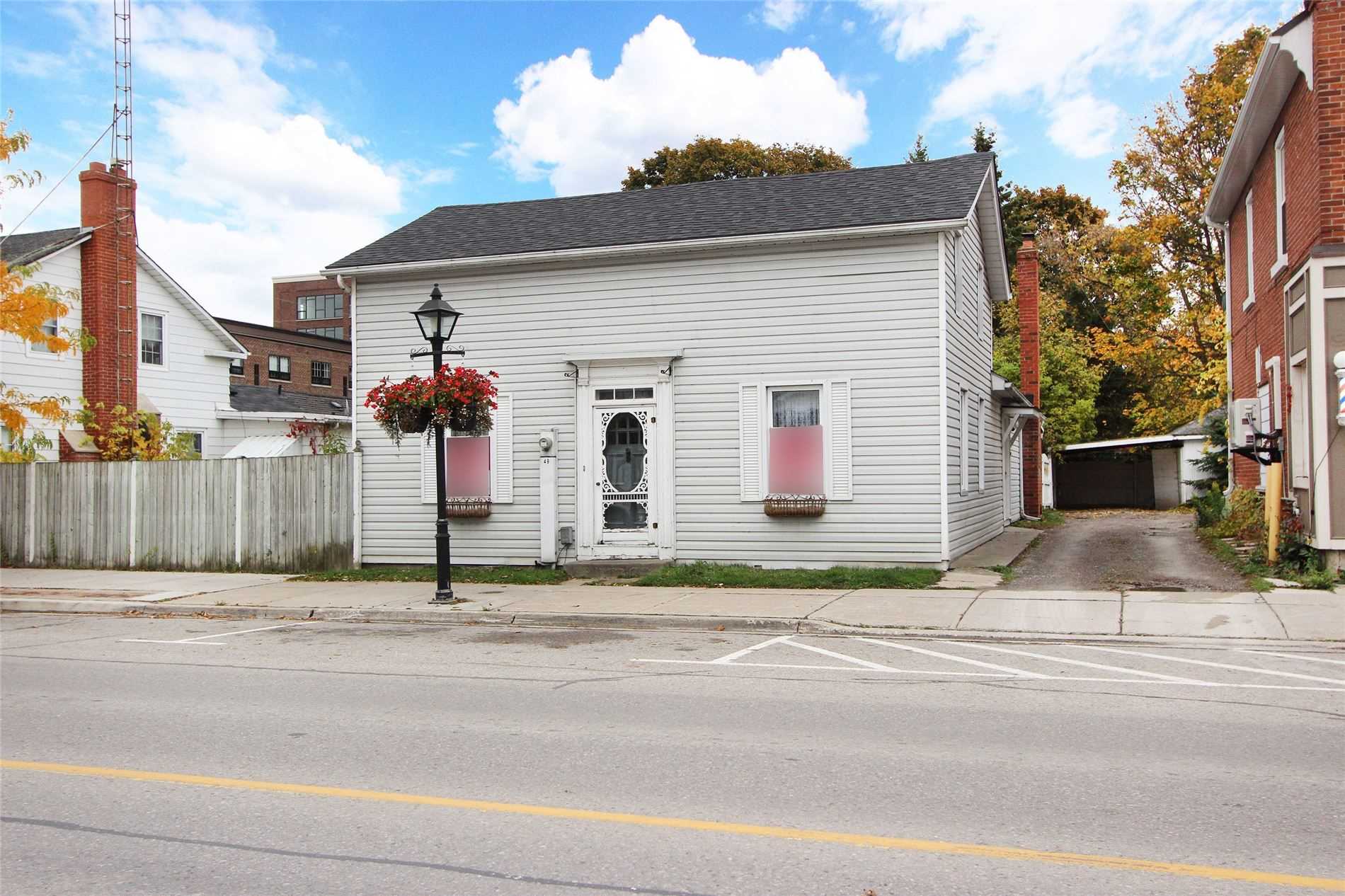 49 King Ave E, (MLS® E4968781) See this detached house for sale in