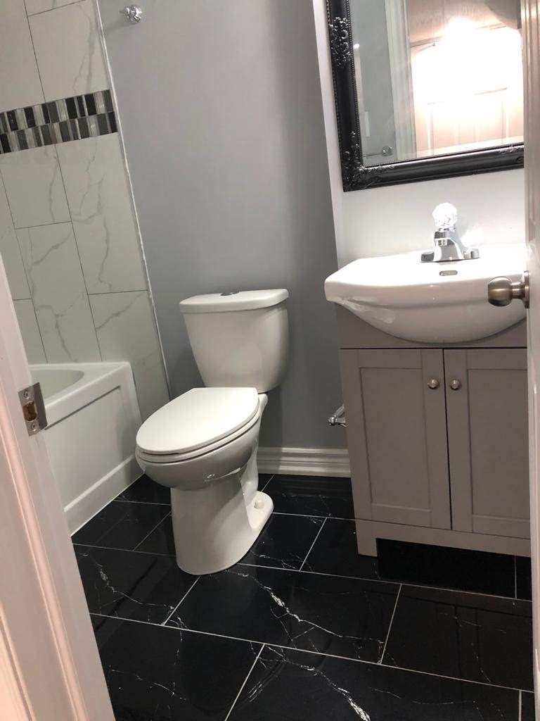 5 Hollier Dr