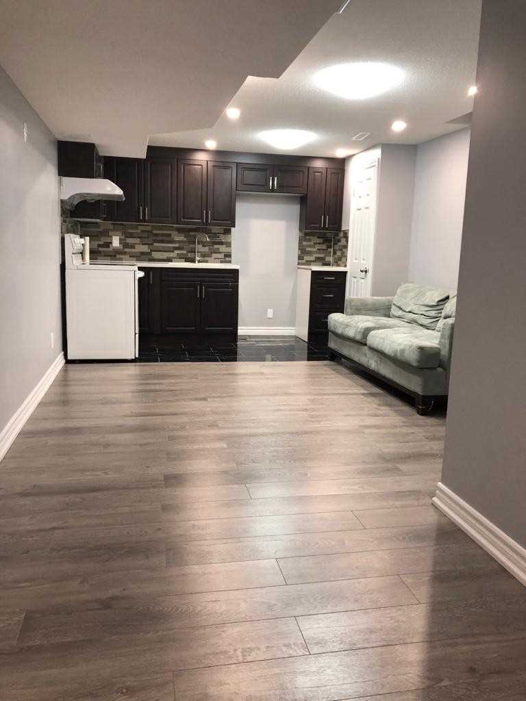 5 Hollier Dr