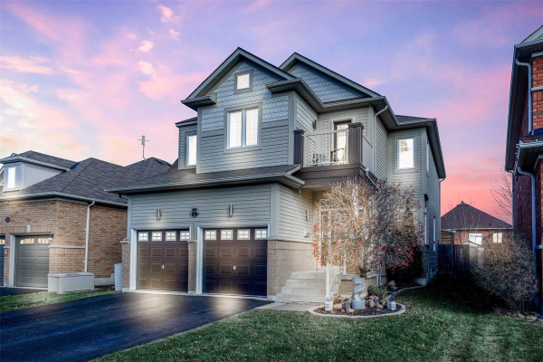 11 Alfred Shrubb Lane, Clarington