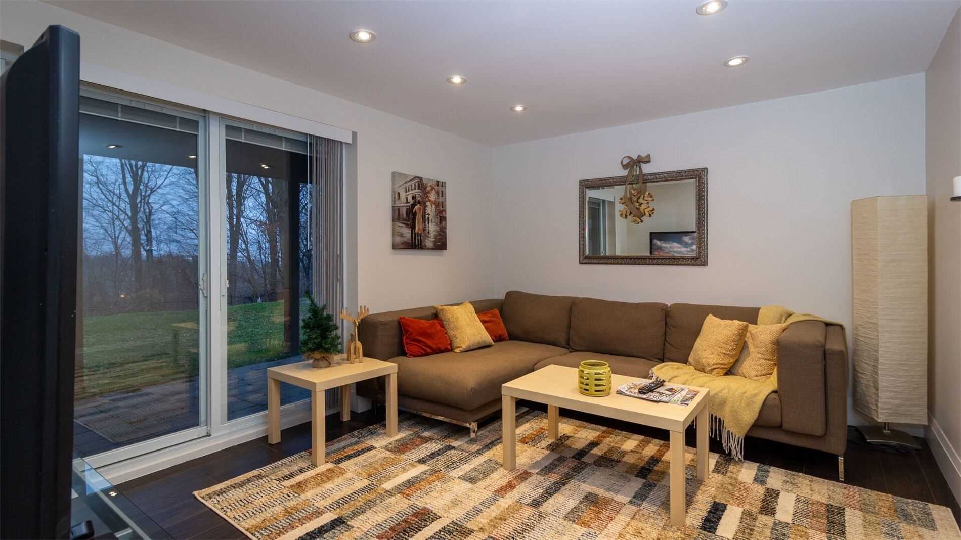 181 Ridgewood Rd