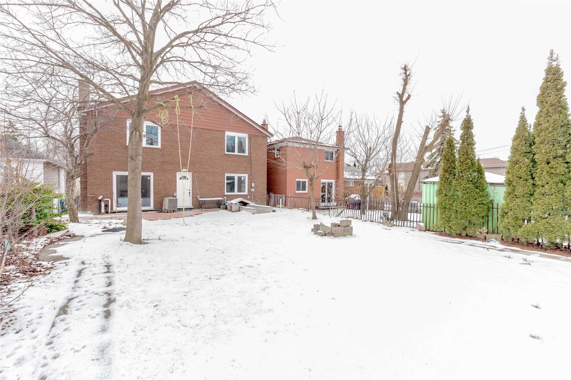 44 Malta St