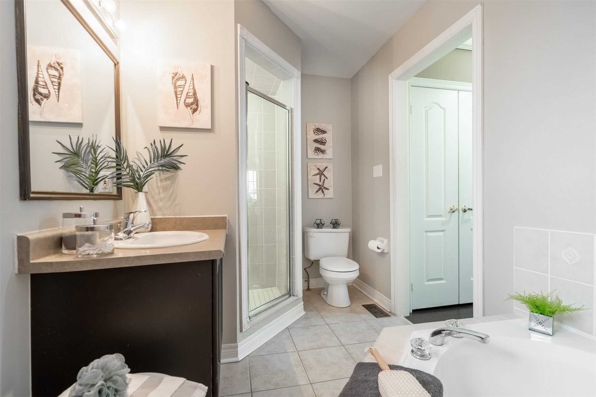 67 Charest Pl