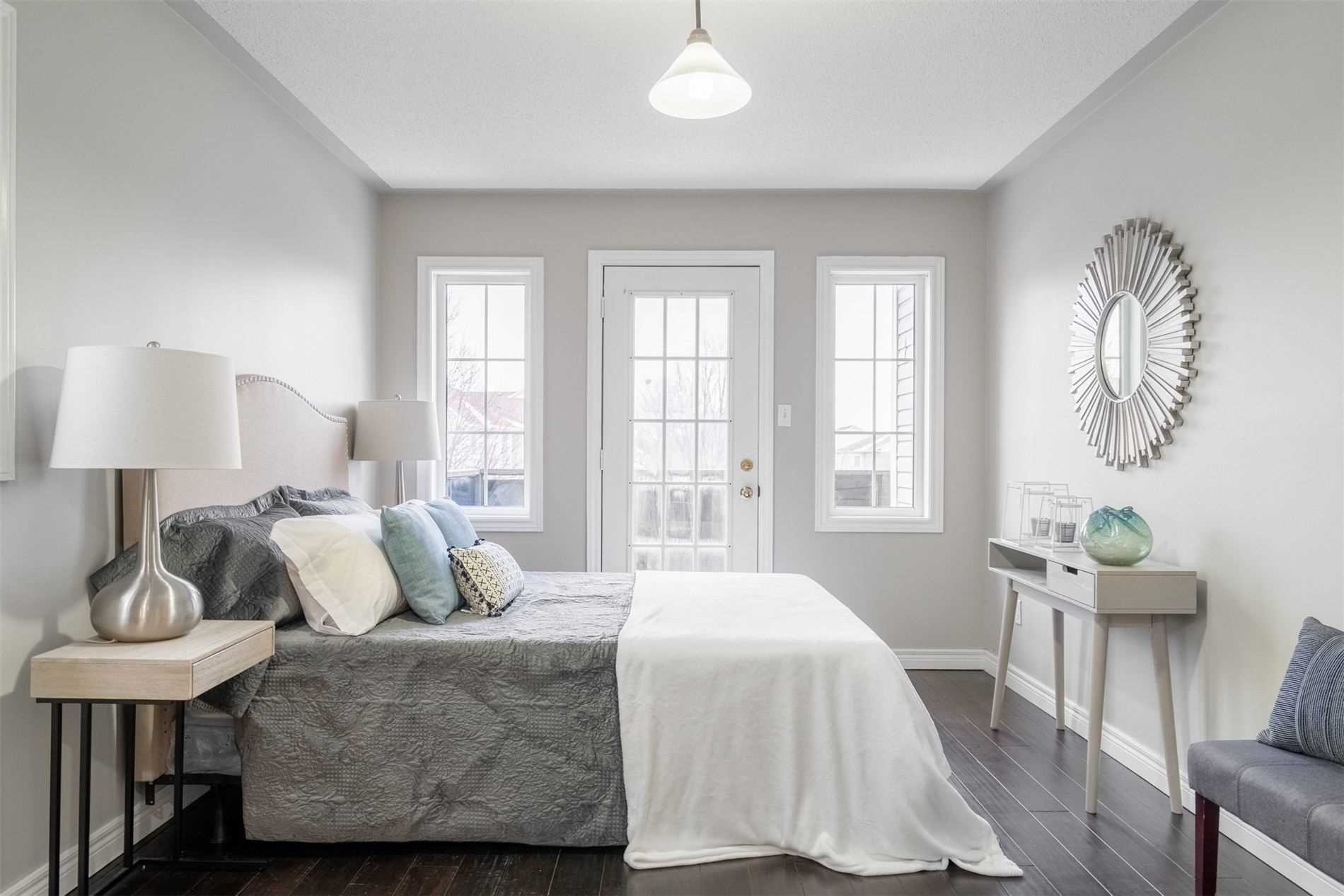 67 Charest Pl