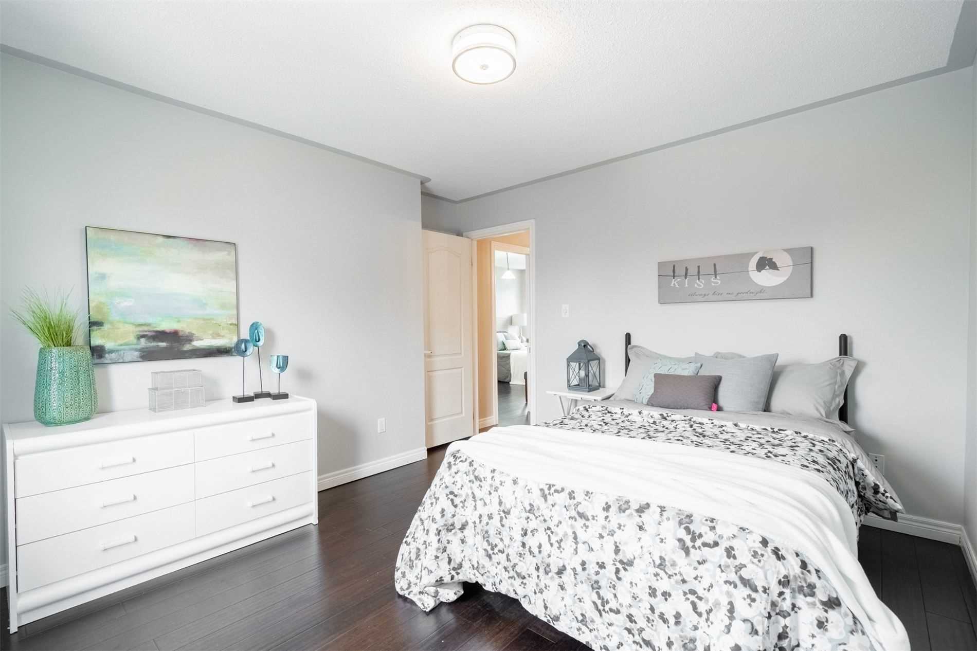 67 Charest Pl