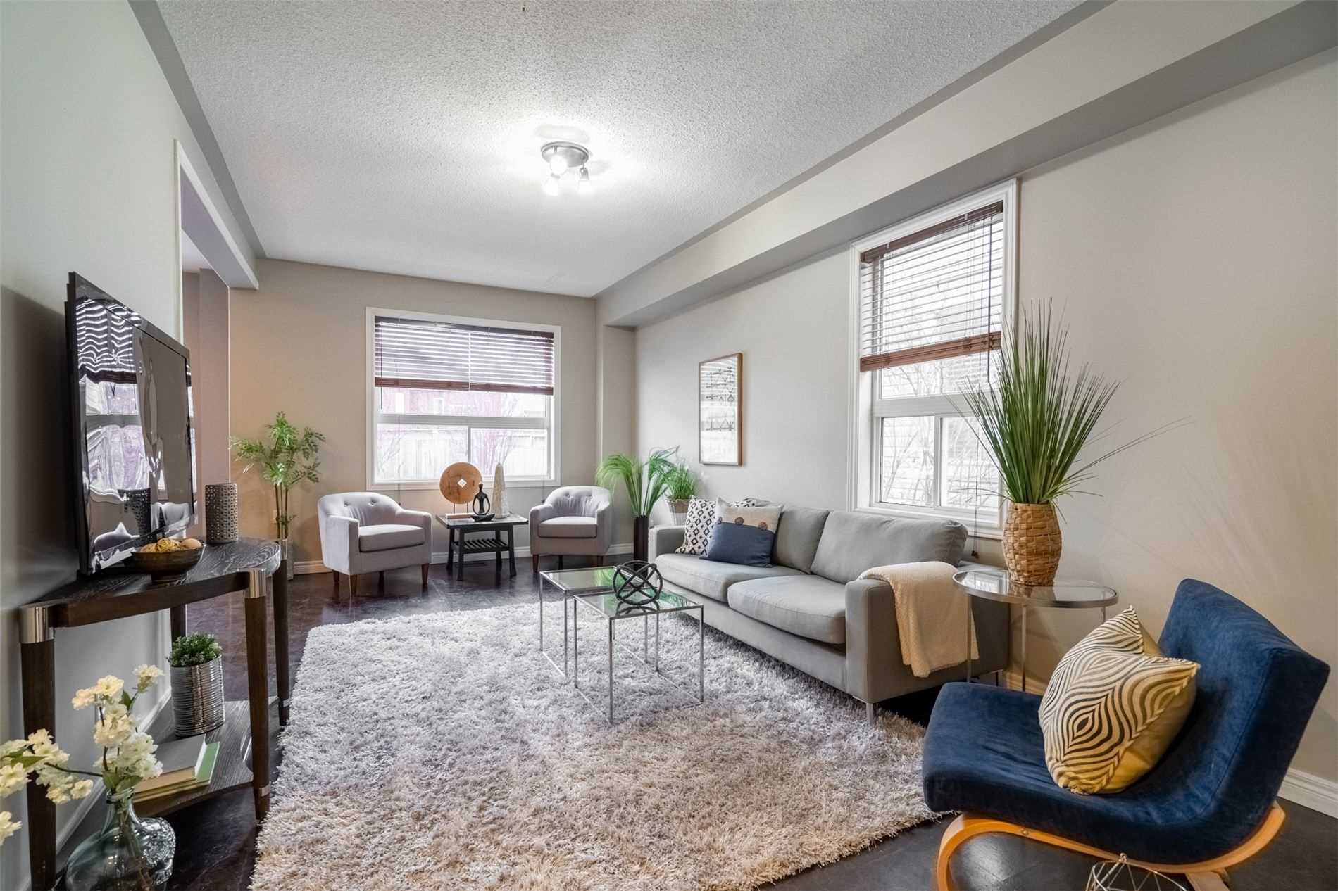 67 Charest Pl