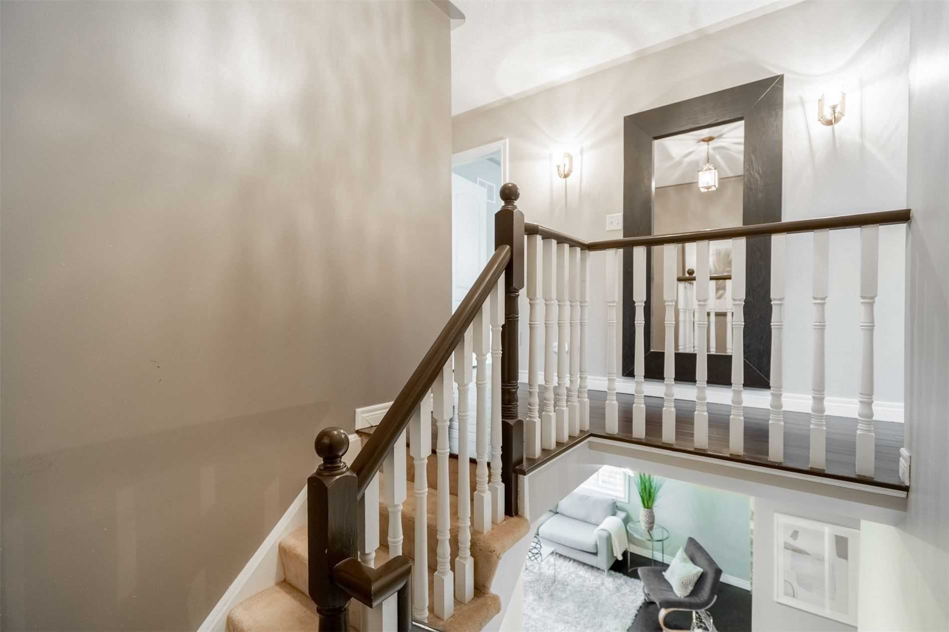 67 Charest Pl