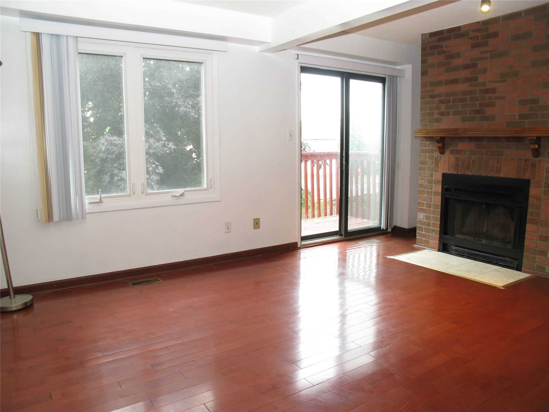 2105 Denby Dr