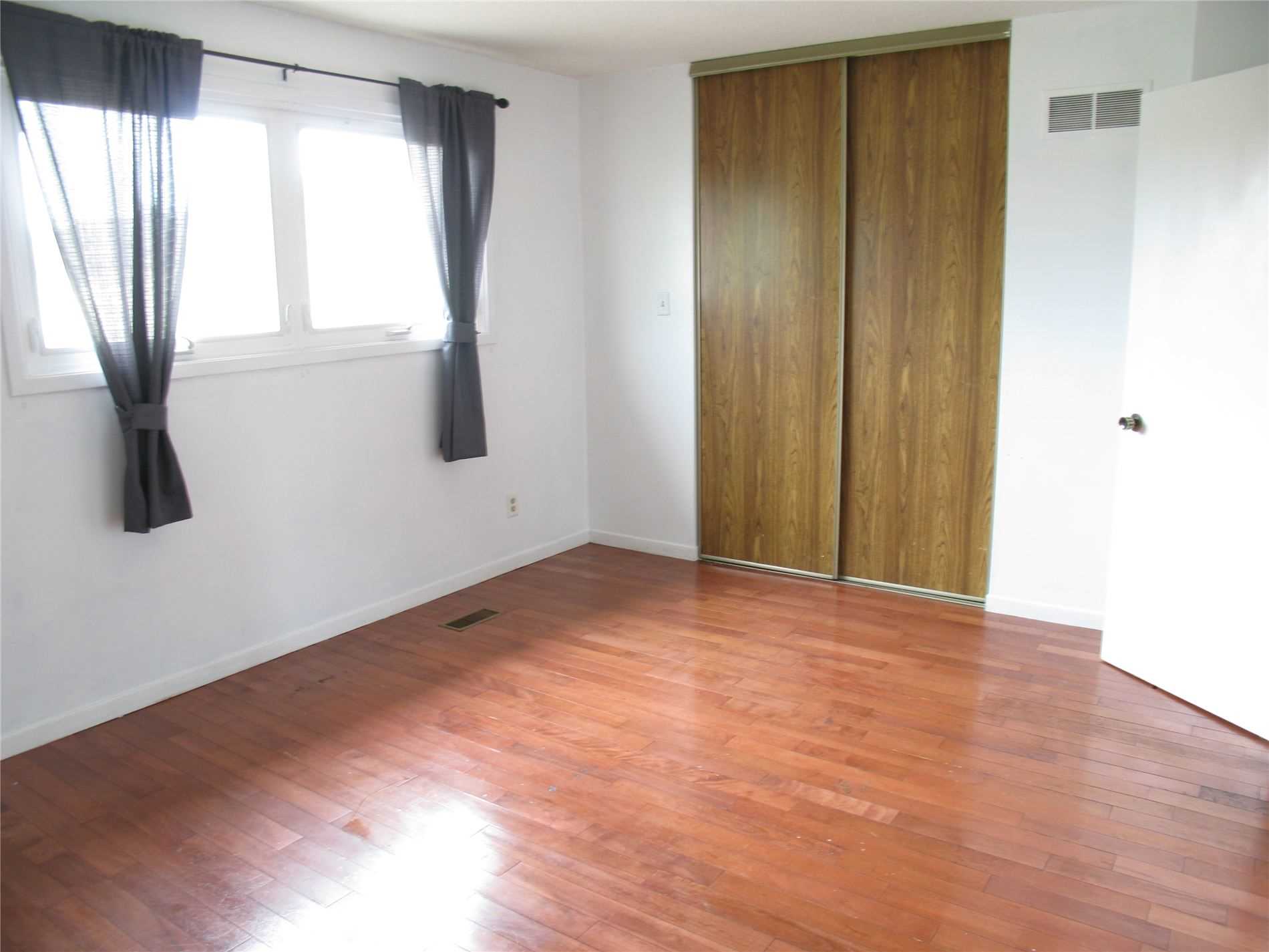 2105 Denby Dr