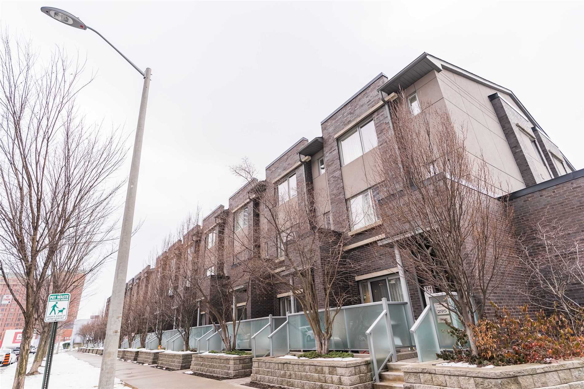 295 Village Green Sq, #60