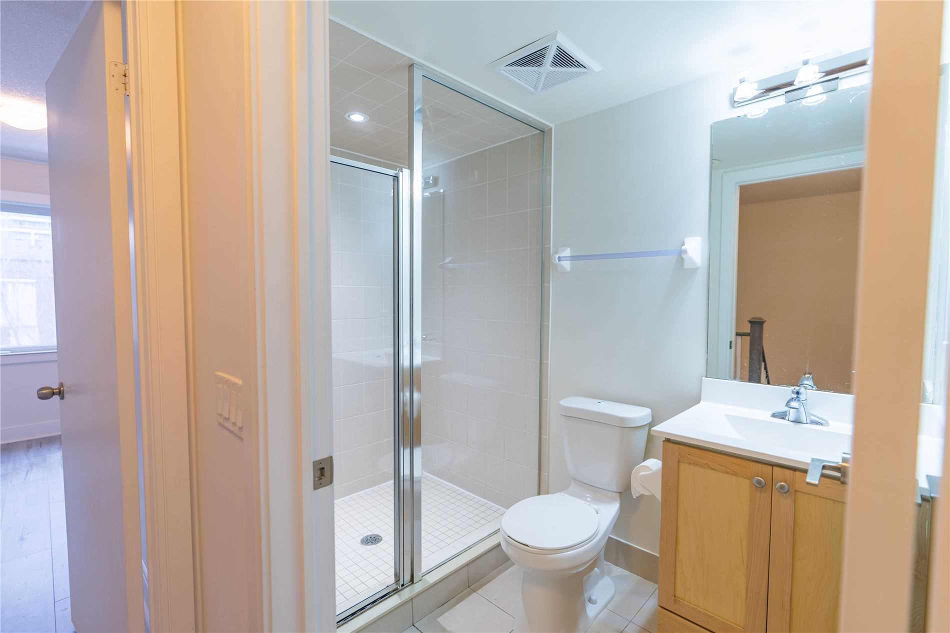 295 Village Green Sq, #60