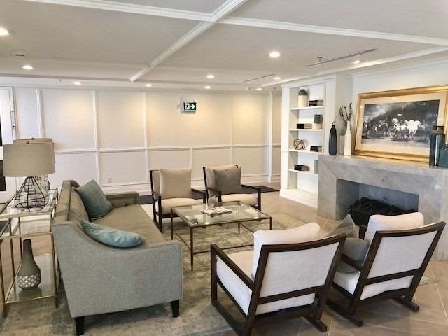 21 Brookhouse Dr, #221
