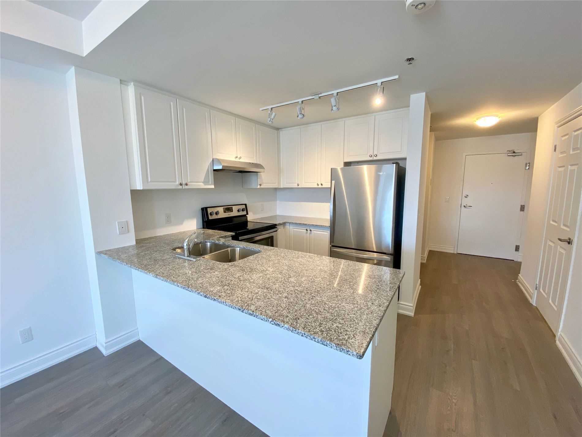 21 Brookhouse Dr, #221