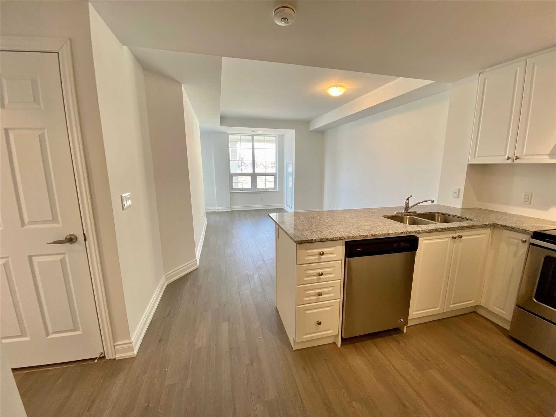 21 Brookhouse Dr, #221