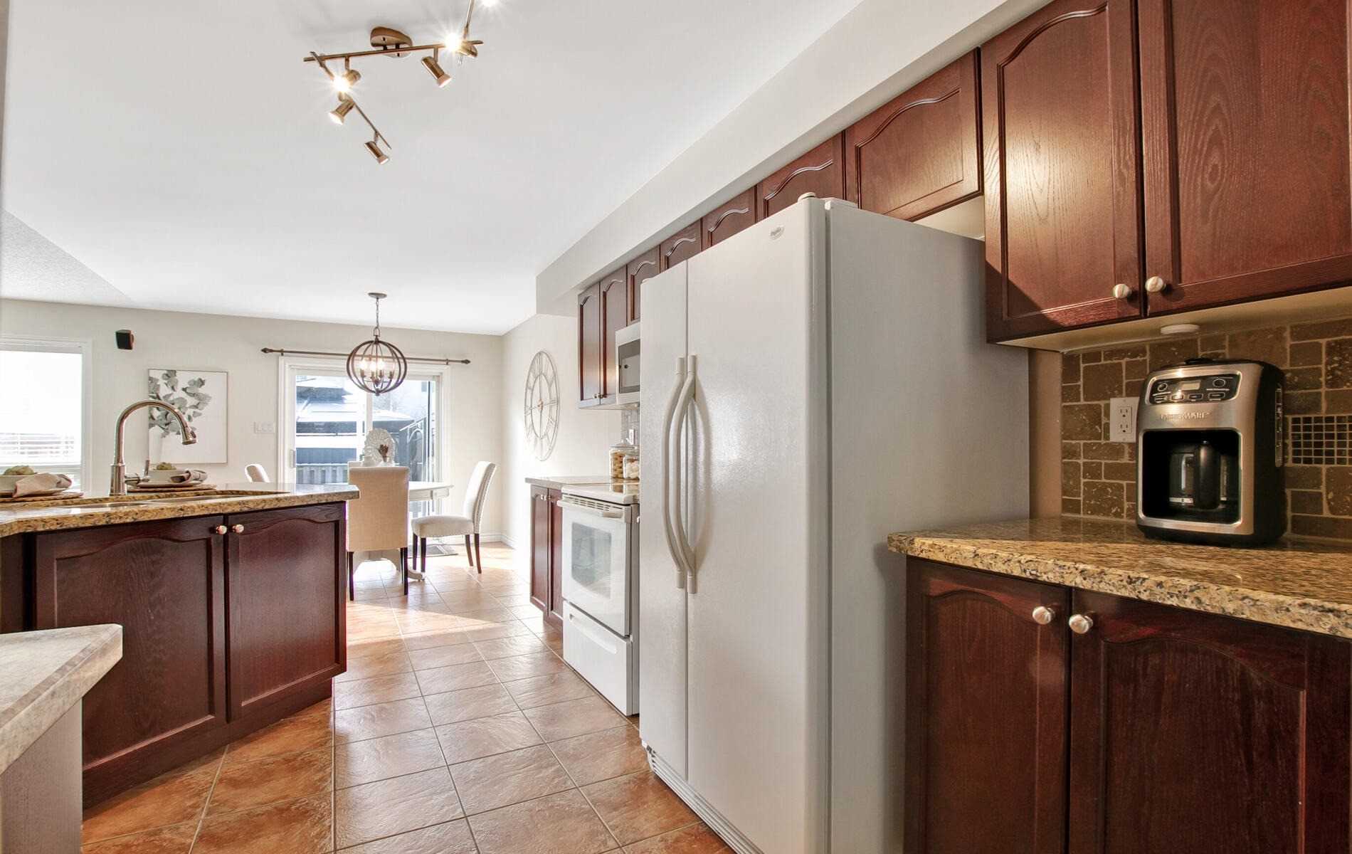 Listing E5100080 - Large Photo # 20