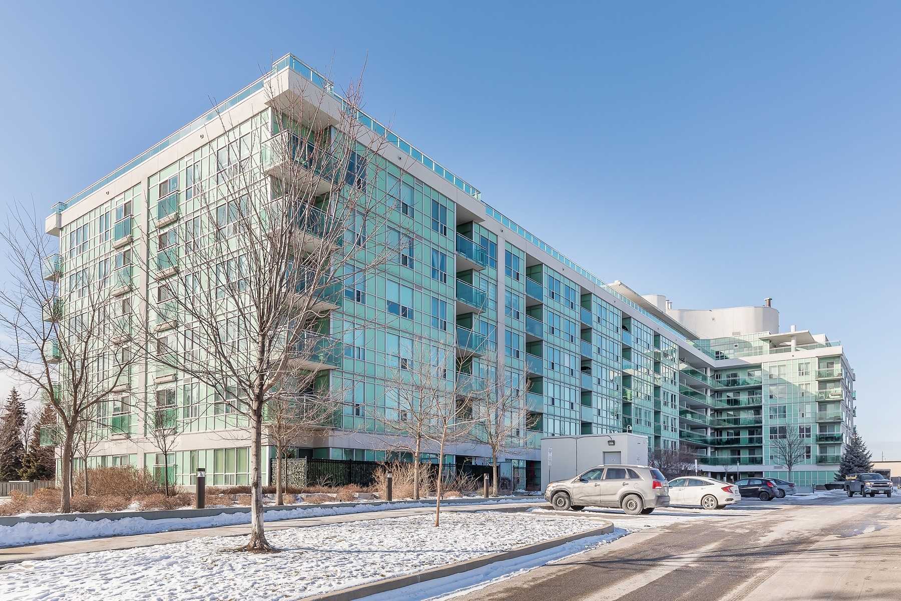60 Fairfax Cres, #222