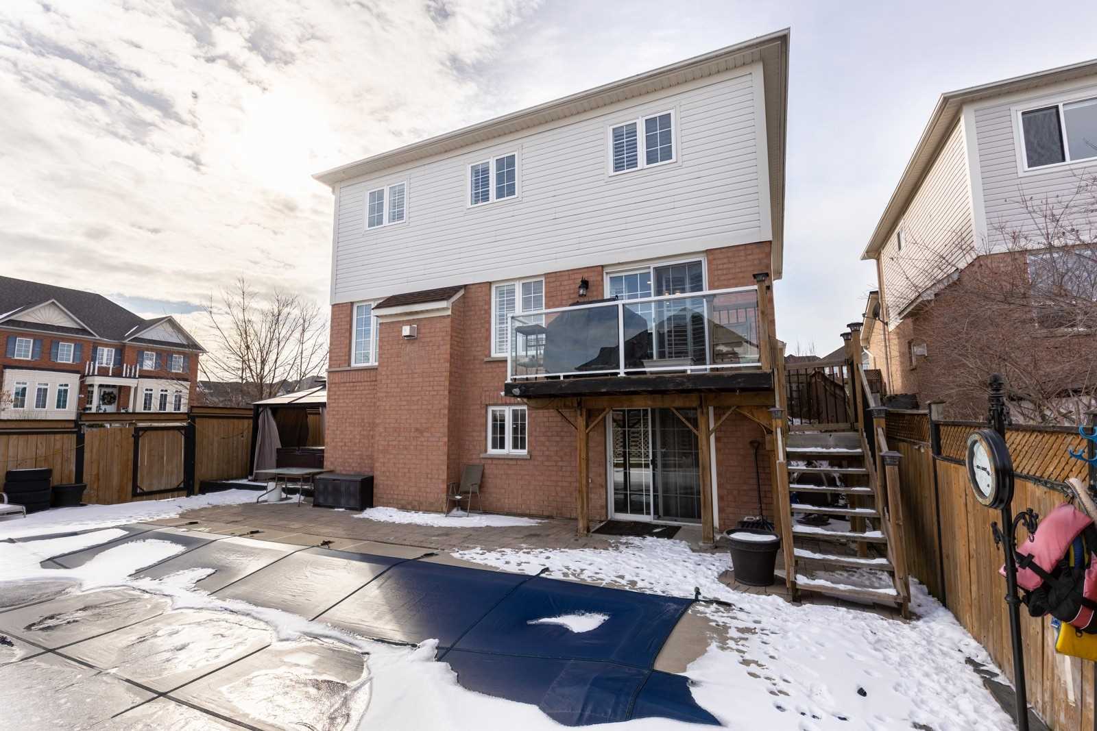 196 Millburn Dr