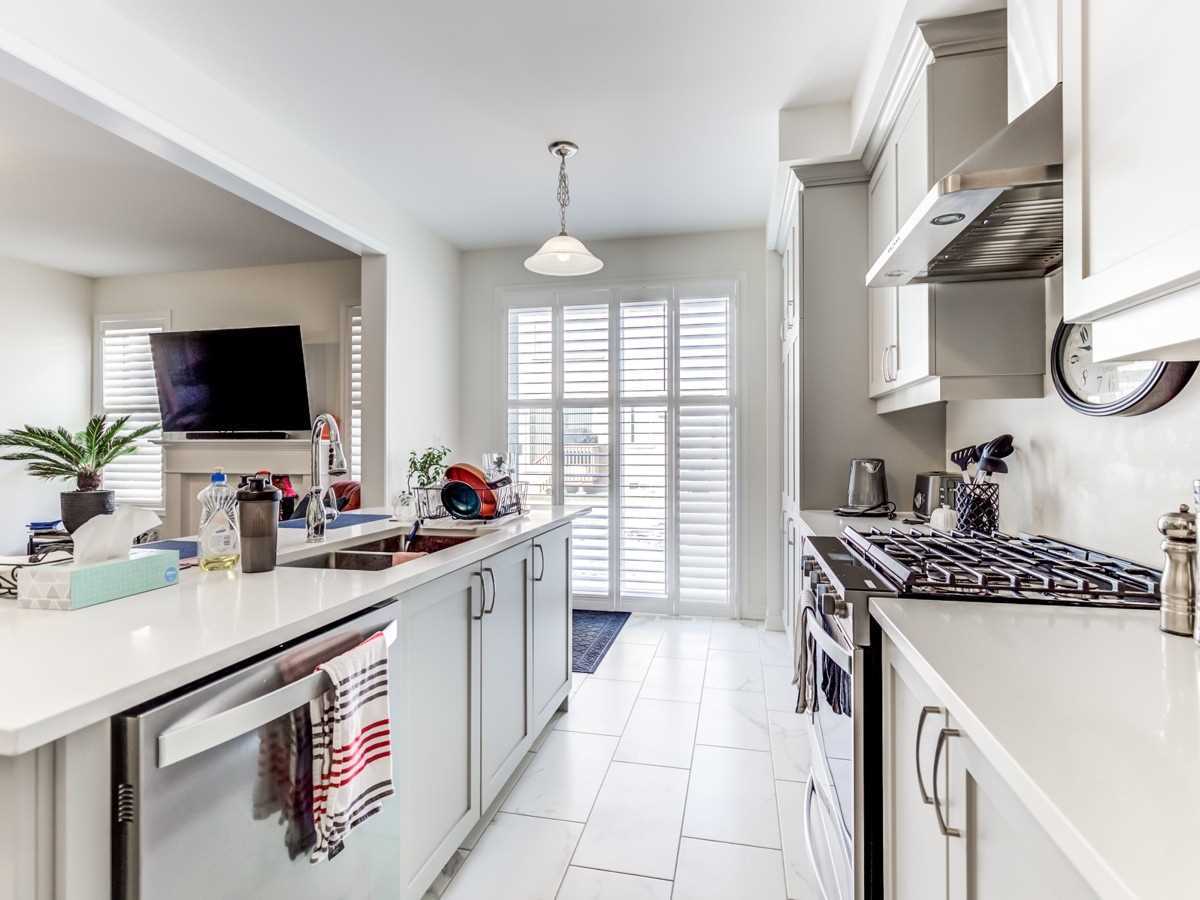 12 Kilmarnock Cres