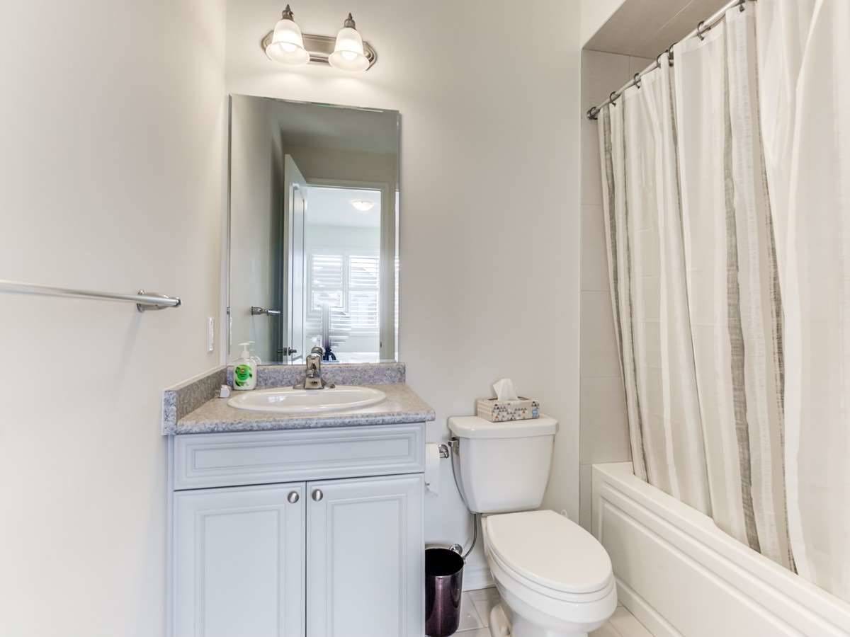12 Kilmarnock Cres