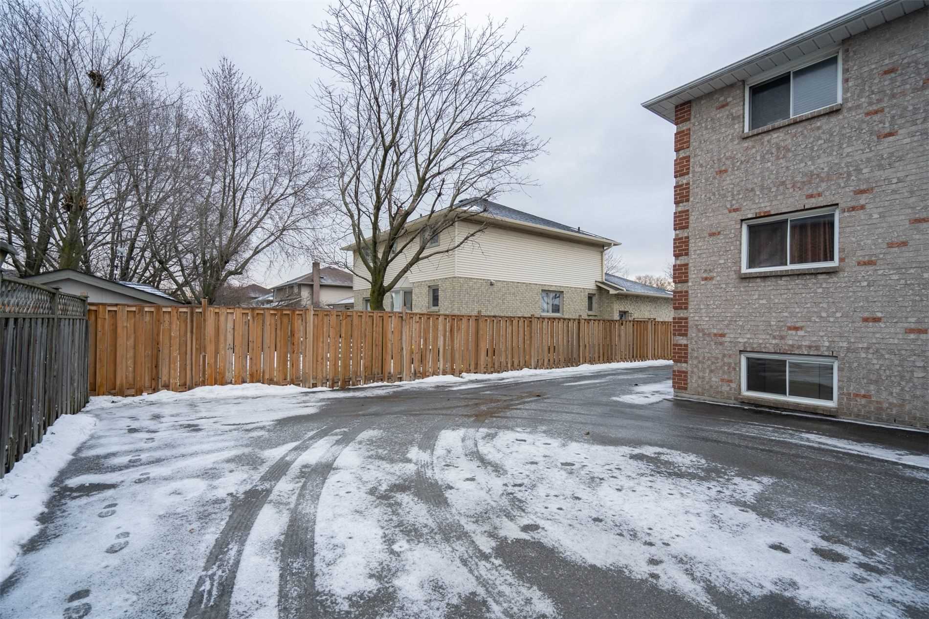 2 Kingsway Gate