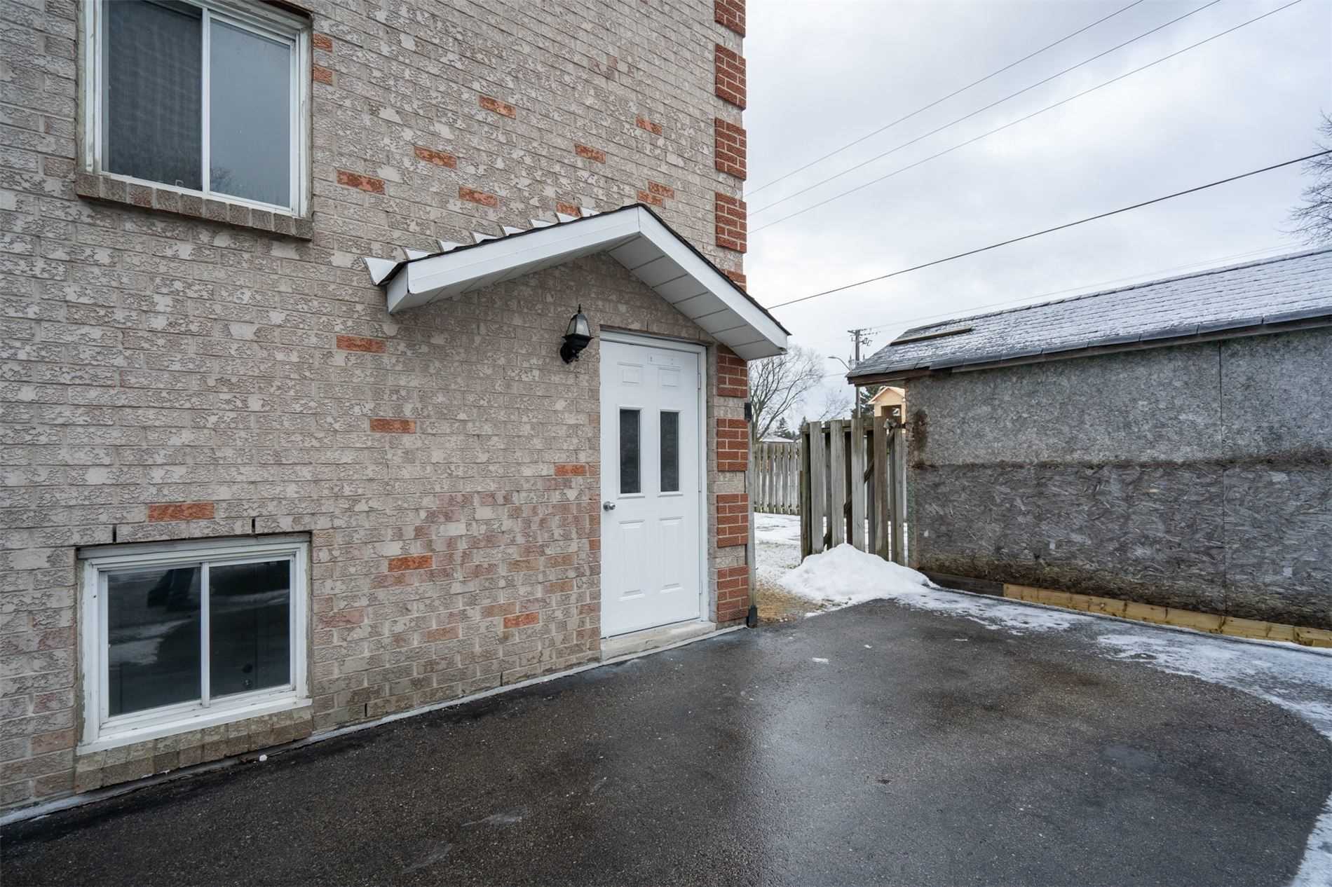 2 Kingsway Gate