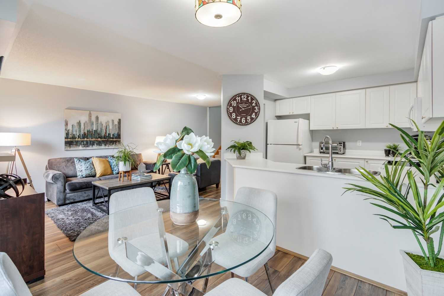 98 Wilkins Cres
