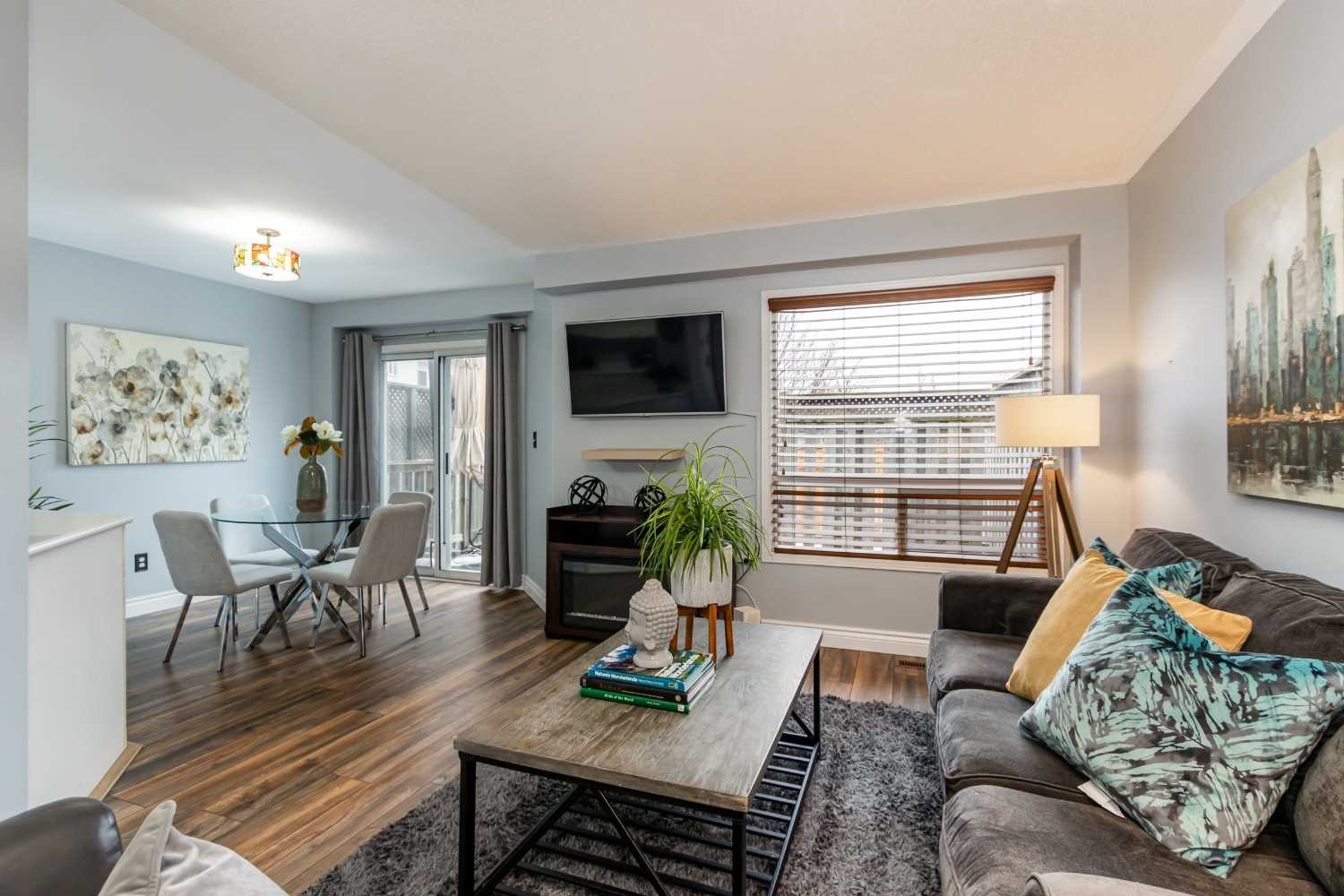 98 Wilkins Cres