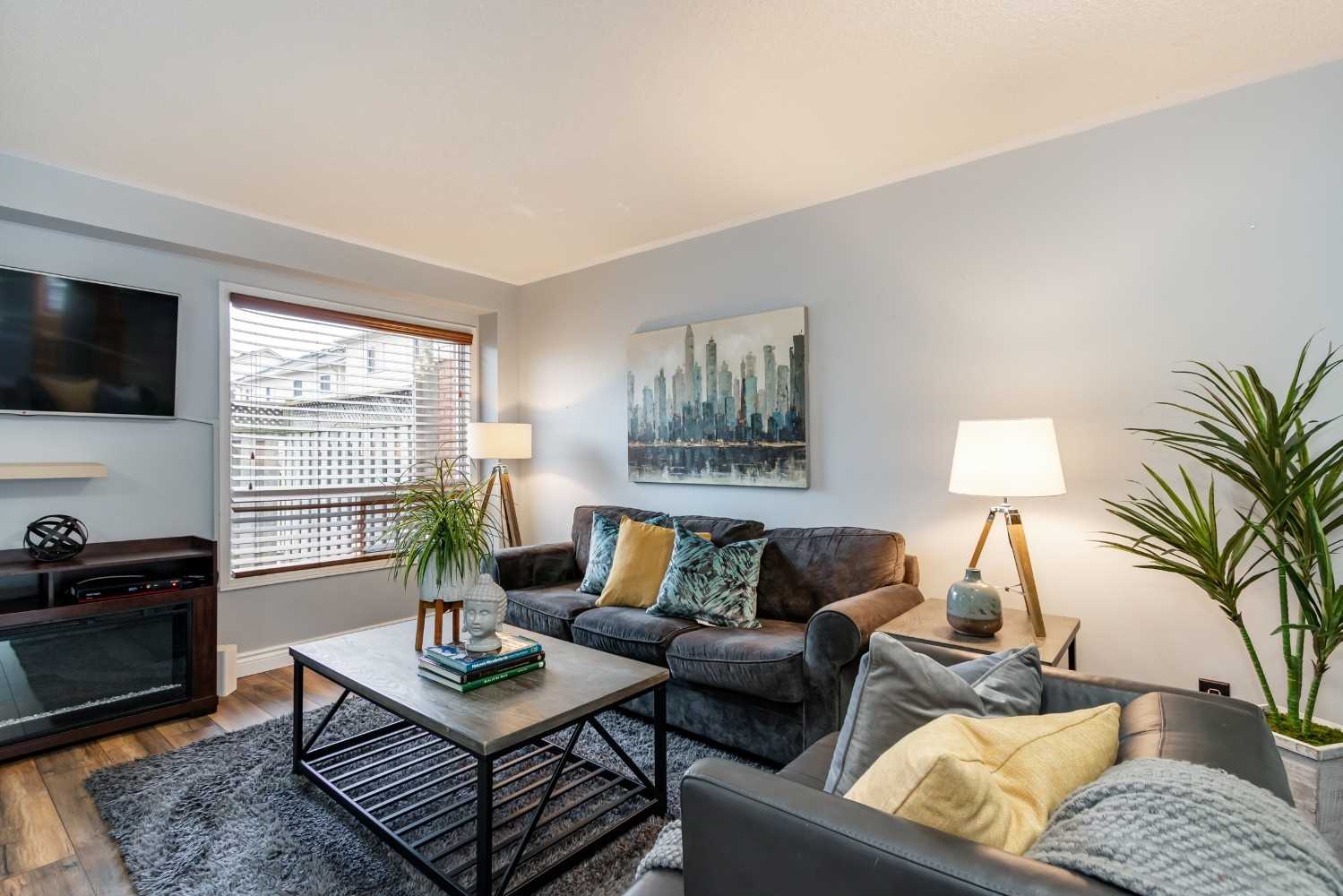 98 Wilkins Cres