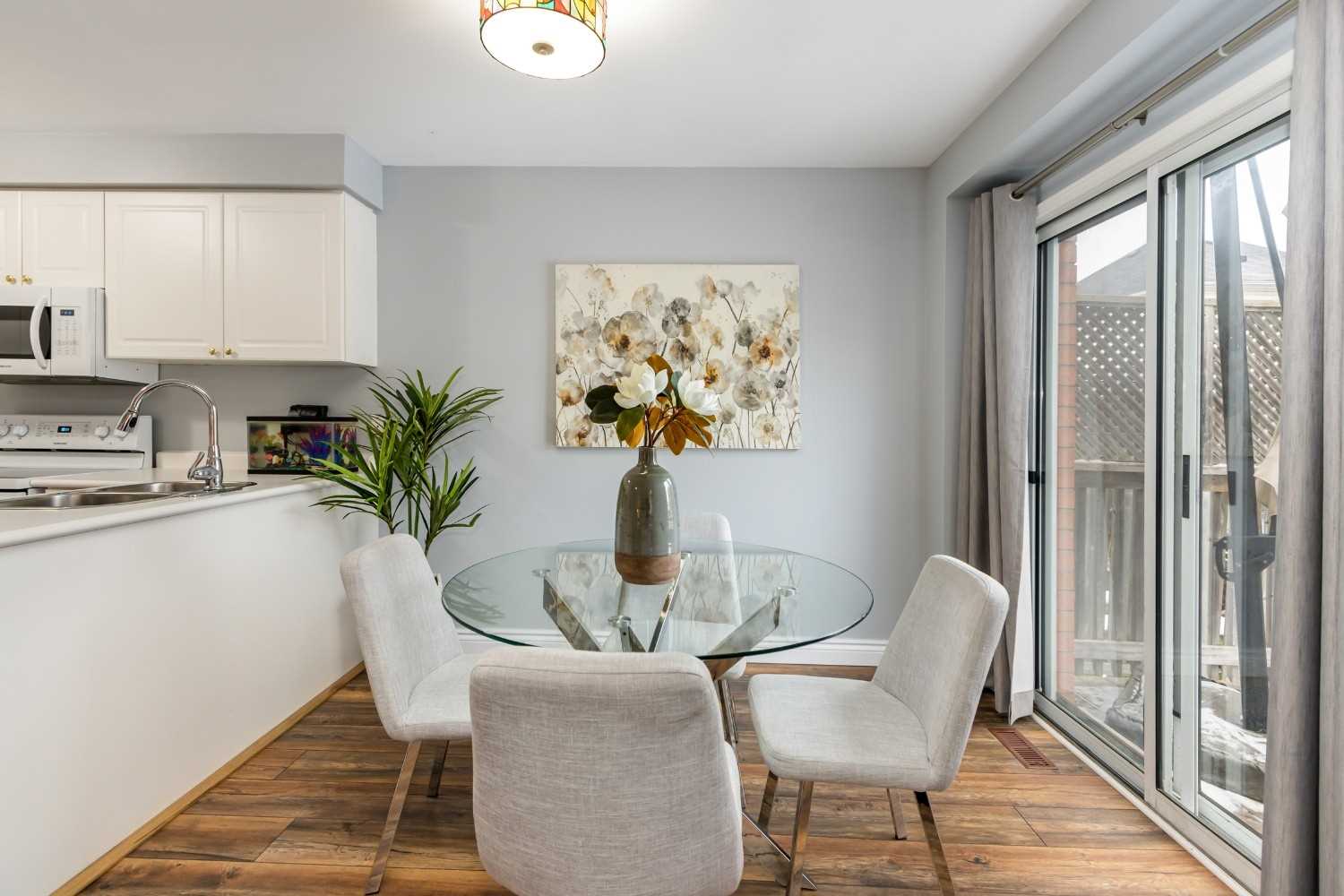98 Wilkins Cres