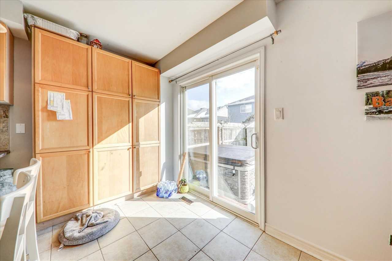 5 Carveth Cres