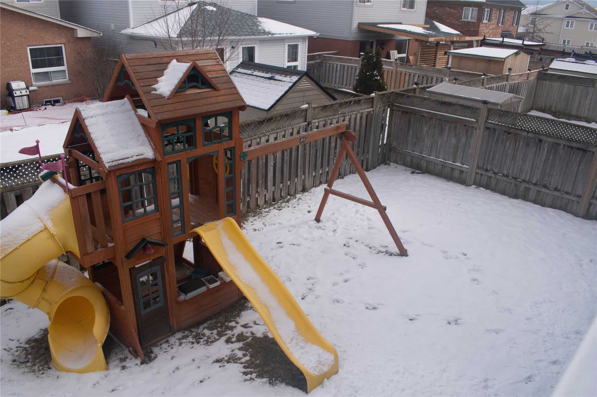 208 Millburn Dr