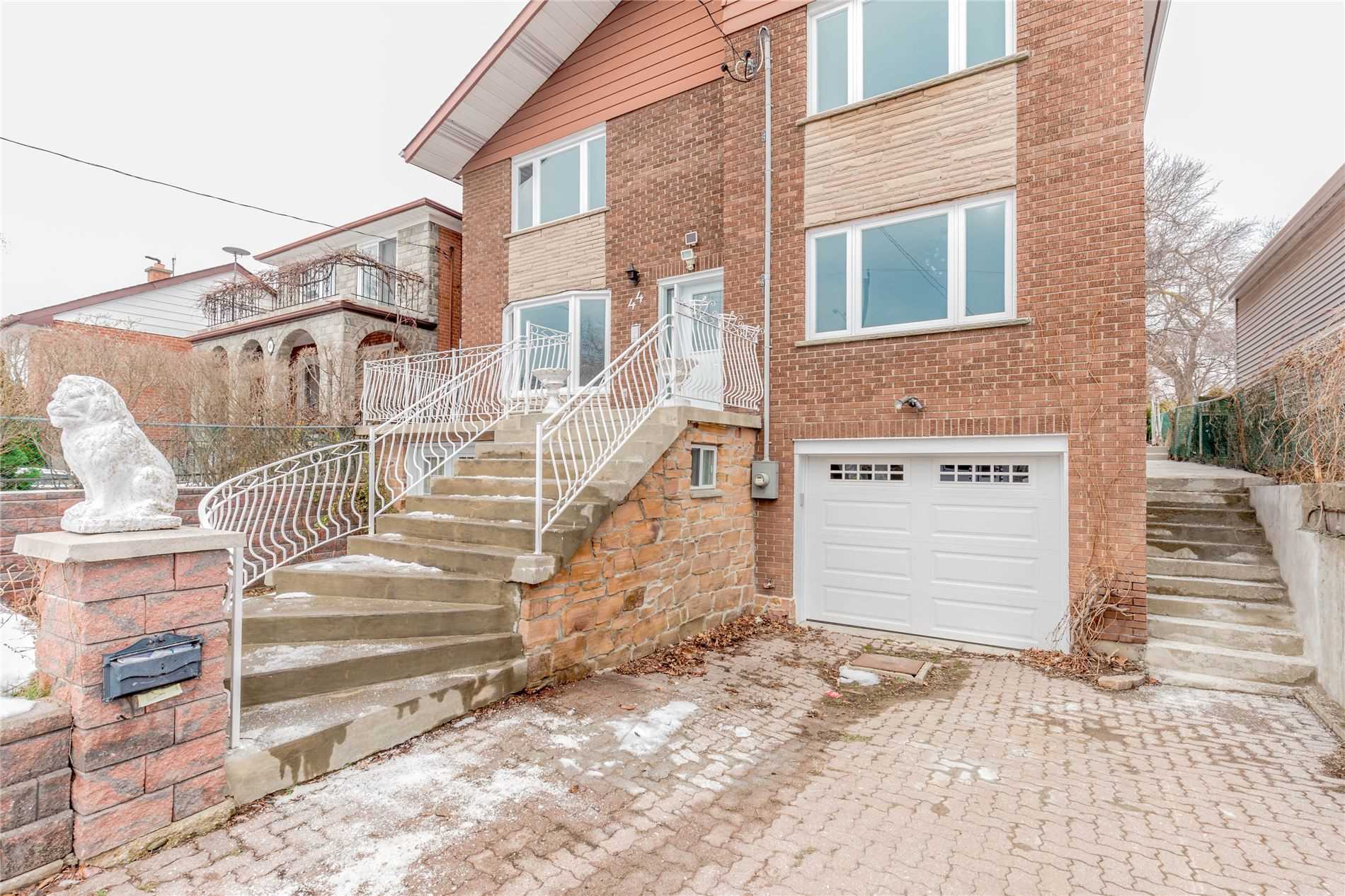 44 Malta St