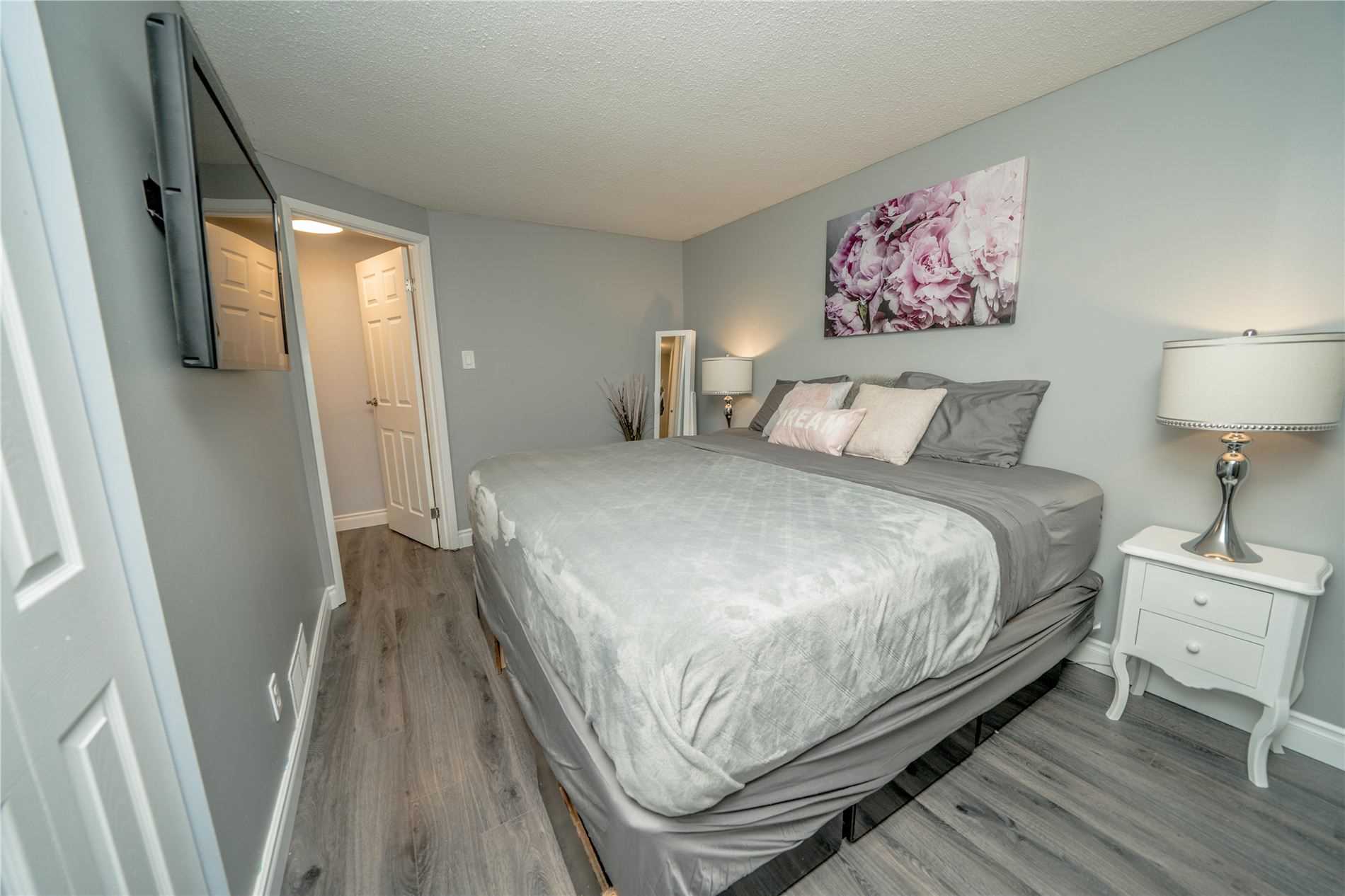 378 Daytona Crt