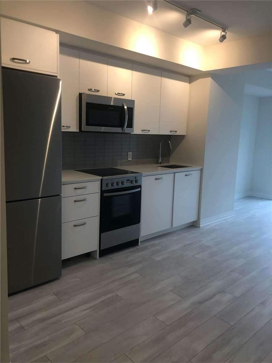 1630 Queen St E, #301