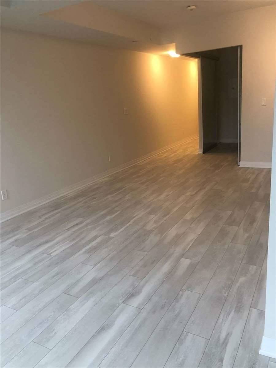 1630 Queen St E, #301