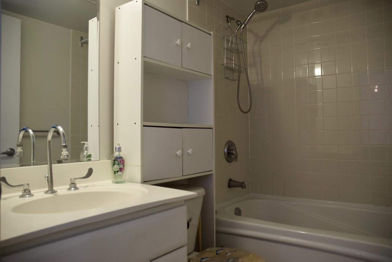 36 Lee Centre Dr, #2708