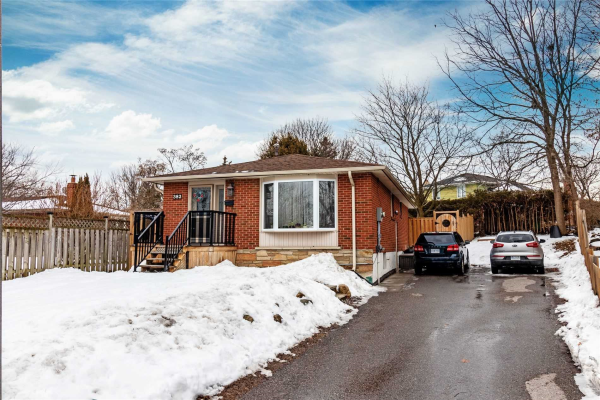 382 Marken Crt, Oshawa