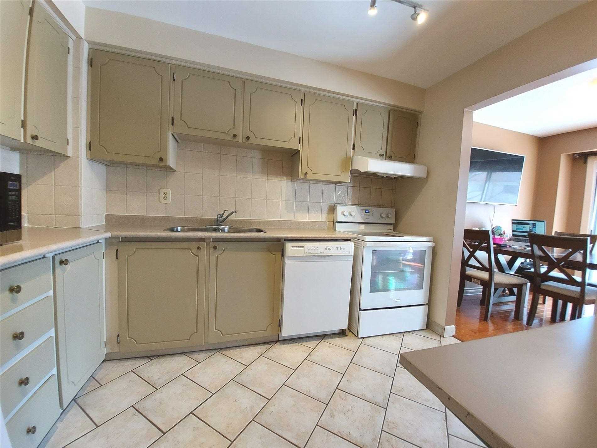 175 Alexmuir Blvd, #56