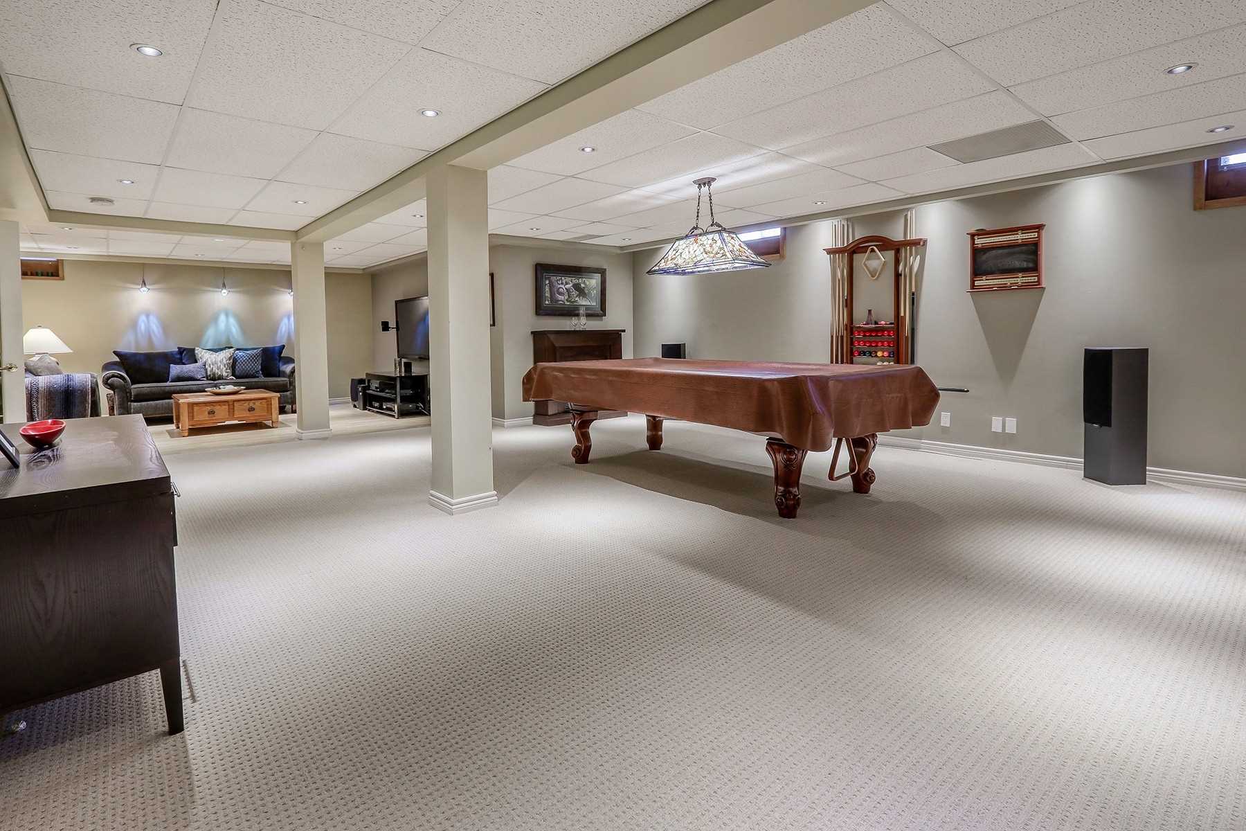 47 Kimberly Dr