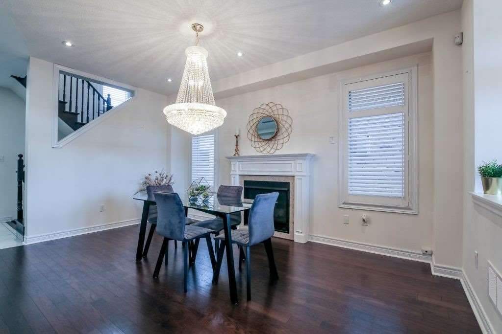 102 Braebrook Dr