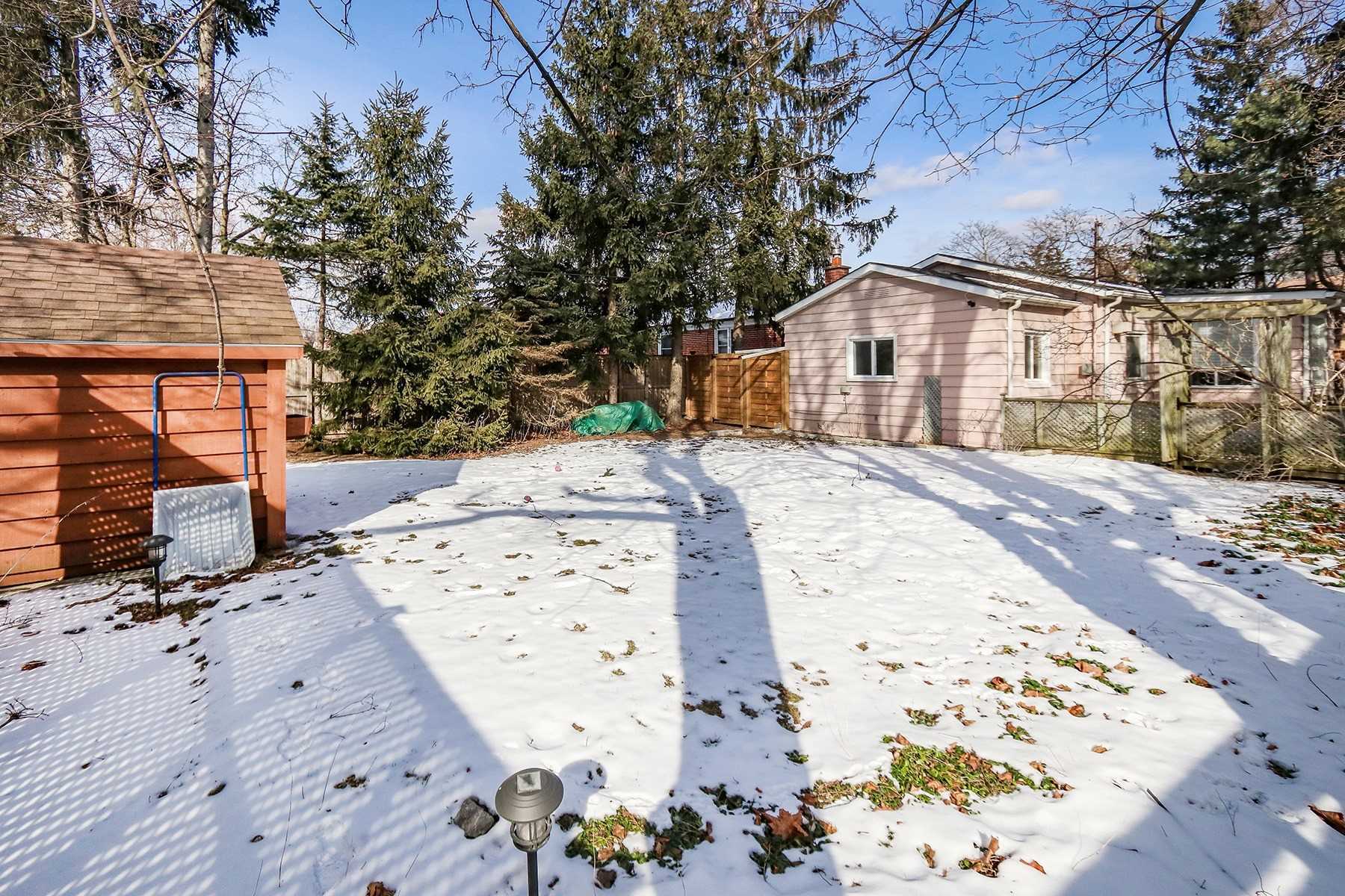 36 Amiens Rd