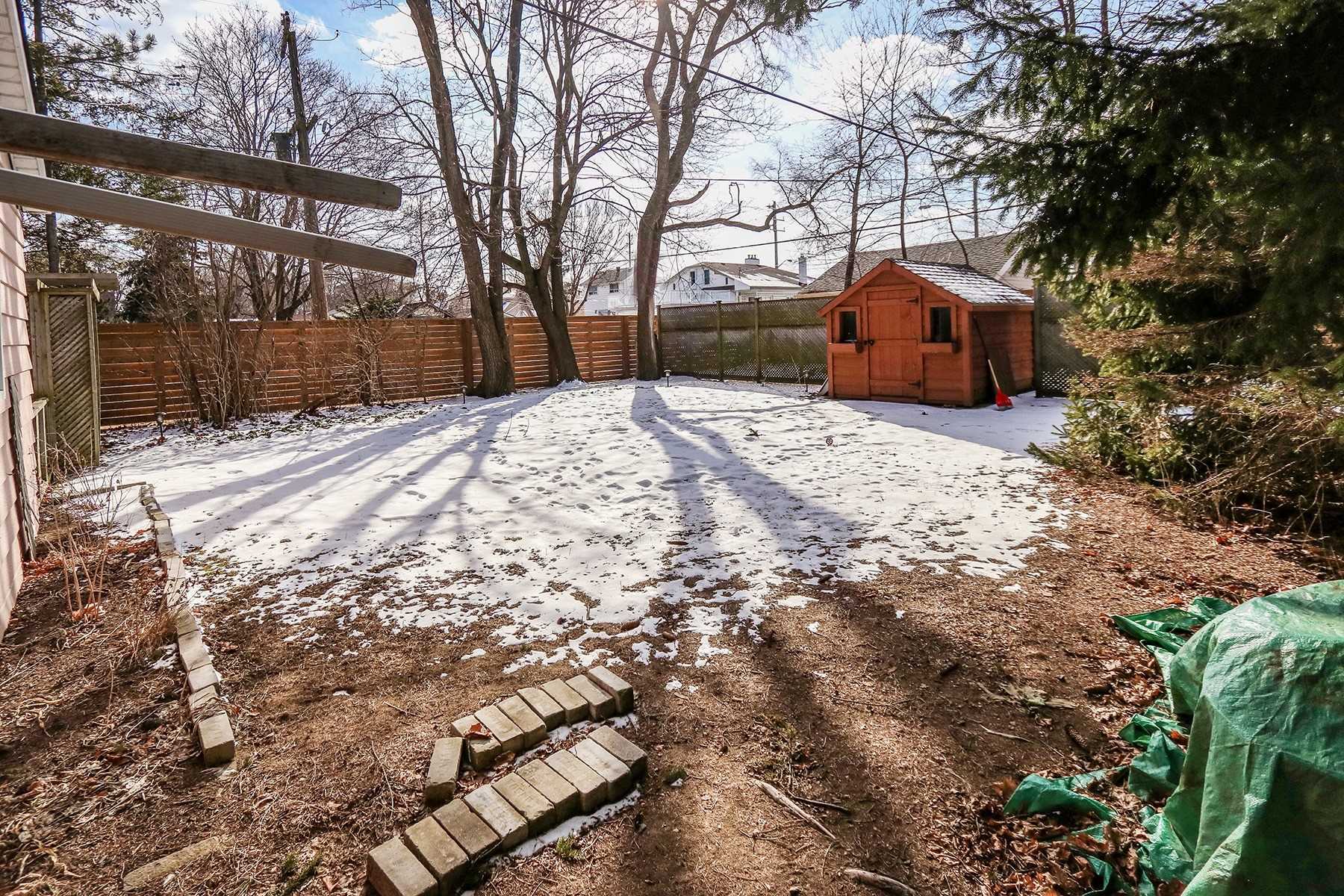 36 Amiens Rd