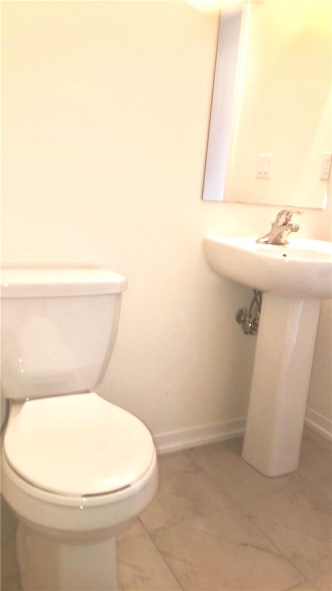 978 Kicking Horse Path