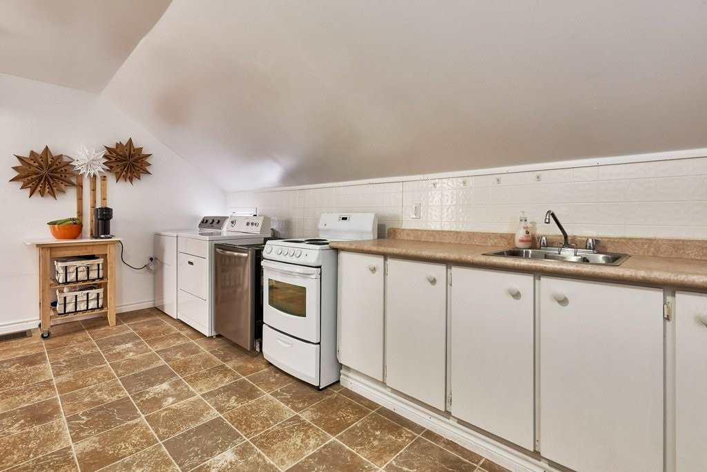 344 Buena Vista Ave