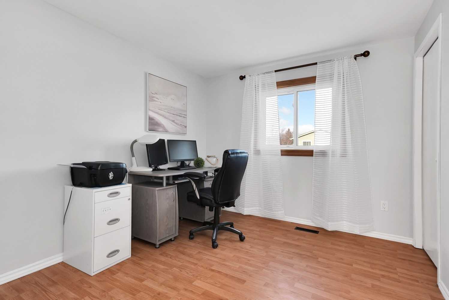 9 Chopin Crt