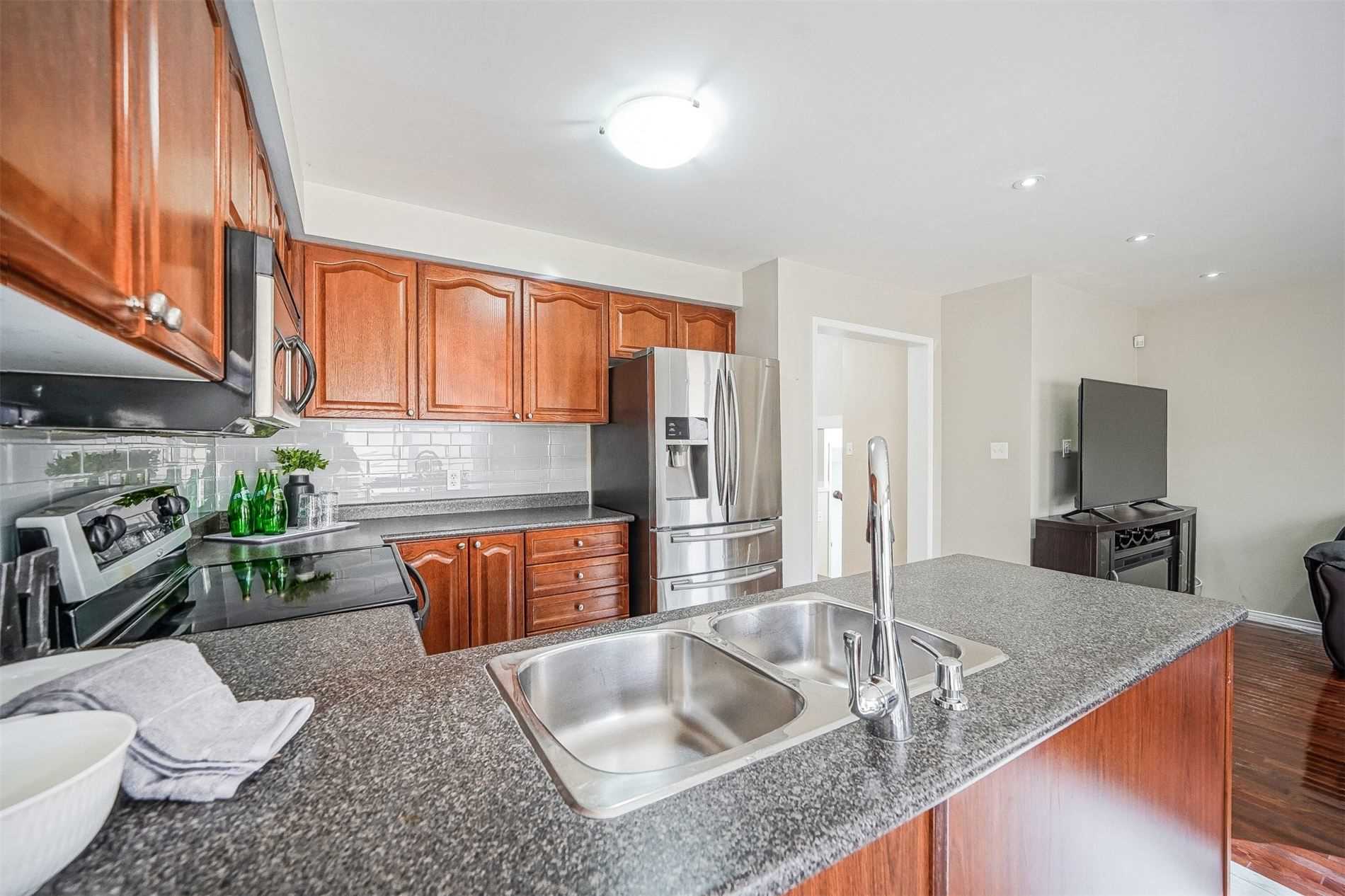 48 Carpendale Cres