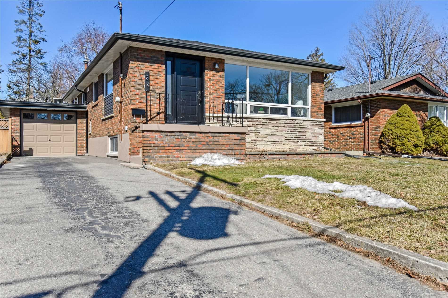 24 Fintona Ave