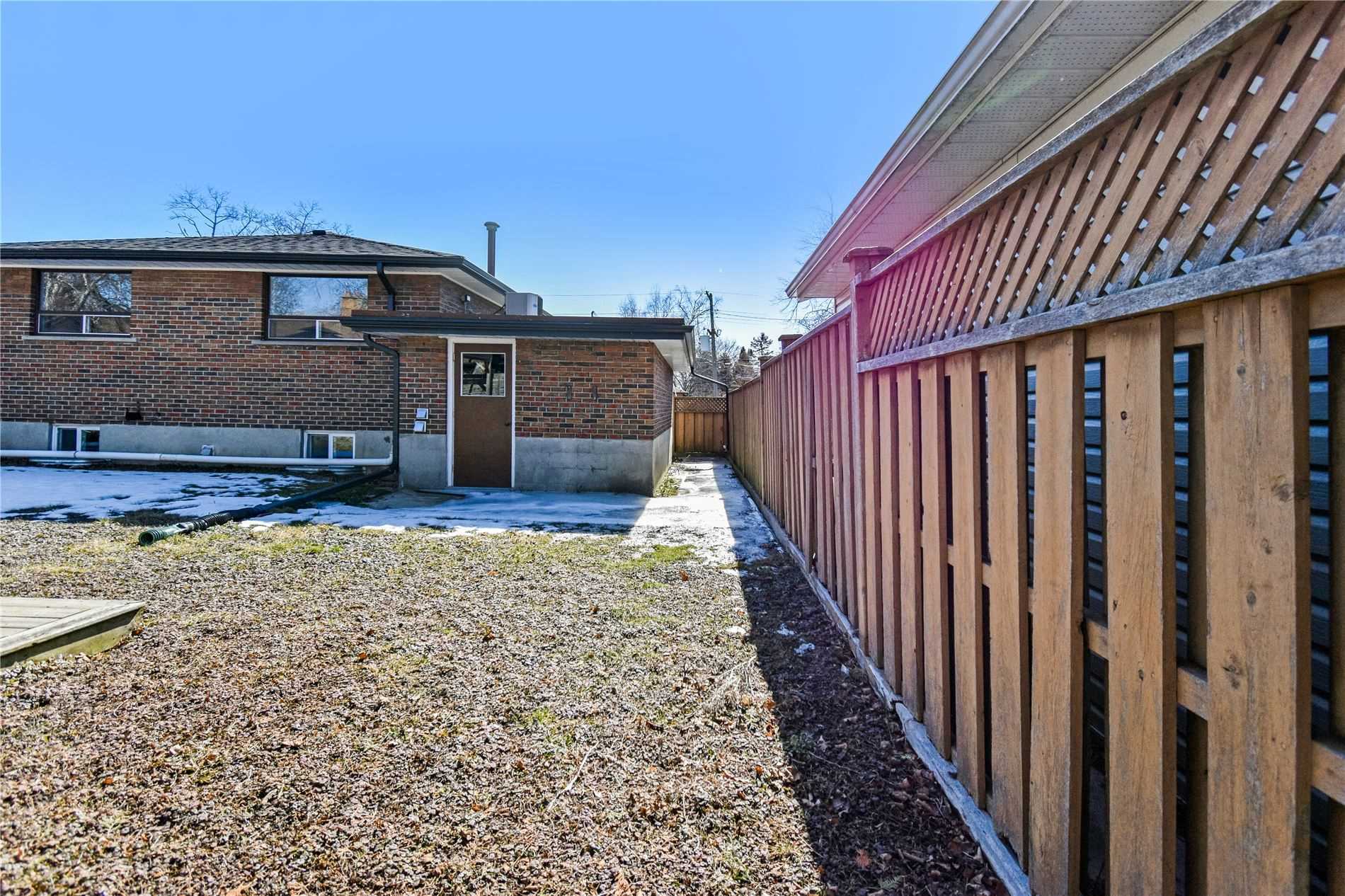 24 Fintona Ave