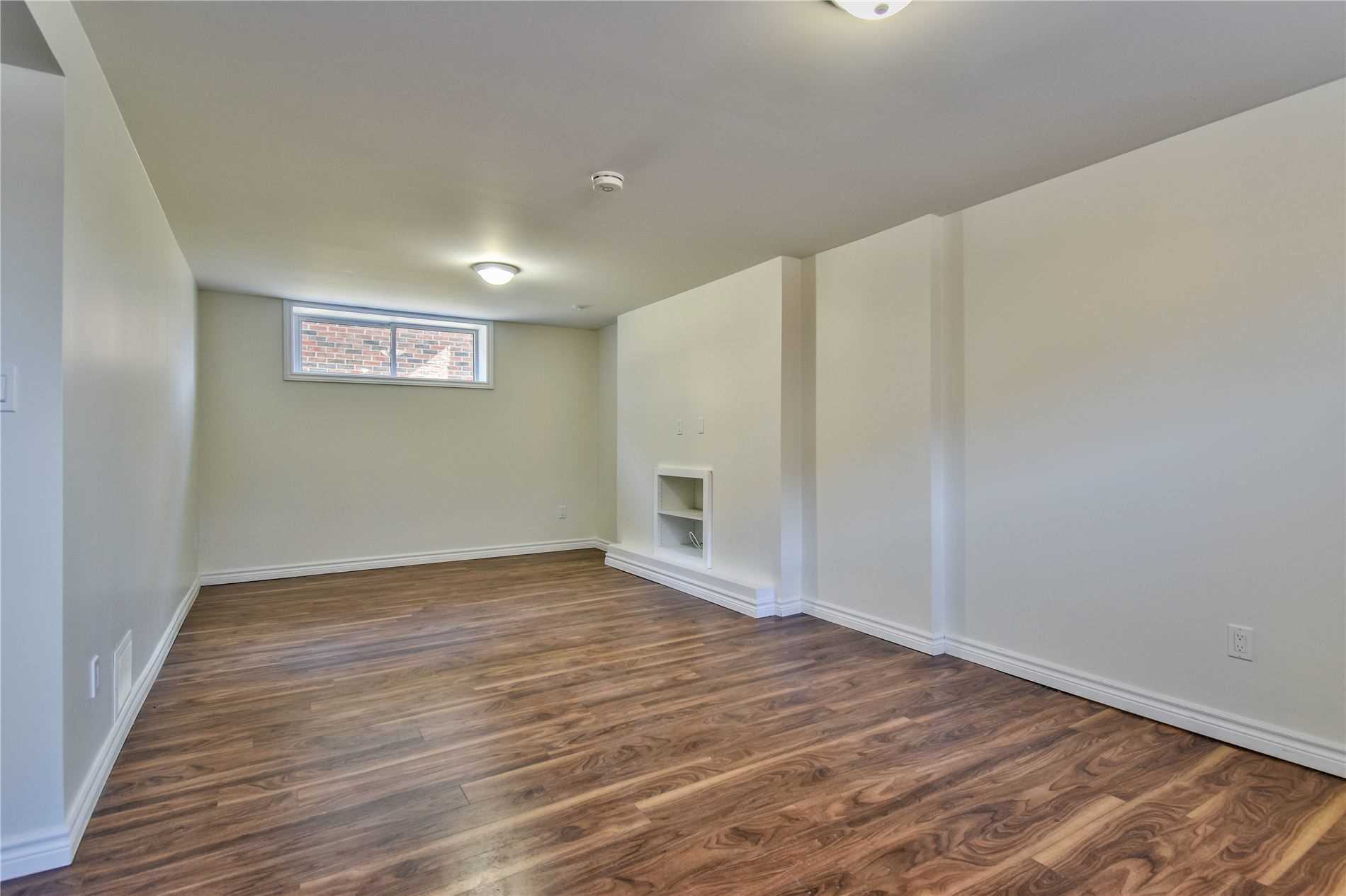 24 Fintona Ave