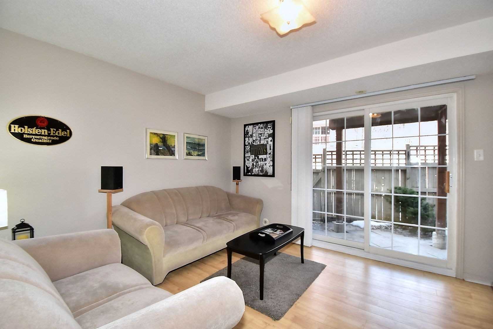 22 Exchequer Pl, #25